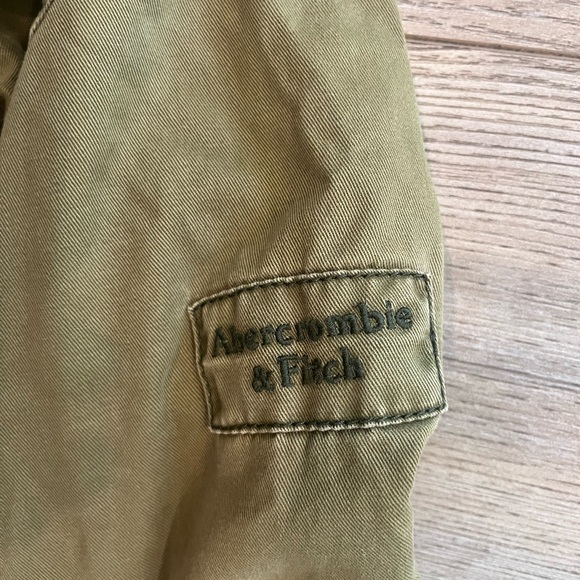 Abercrombie & Fitch Olive Green Hooded Button-Front Jacket - Picture 5 of 6